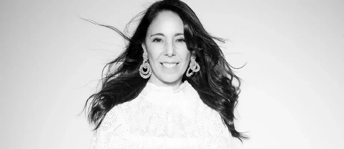 Retrato blanco y negro de Amelia Toro