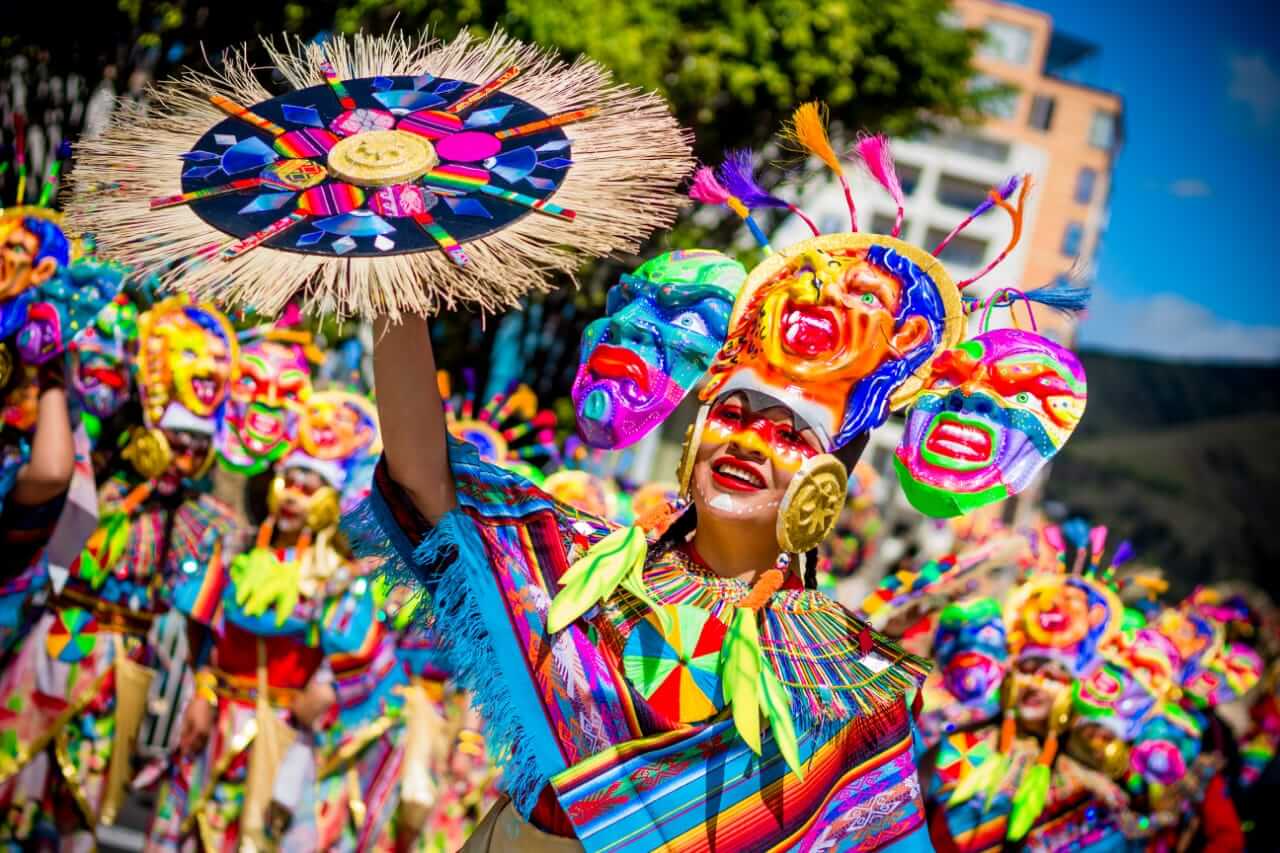 Carnaval, negros y blancos, Colombia, Nariño, Desfile del canto a la tierra