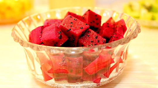 dragon fruit, exotic fruit and aphrodisiac from colombia