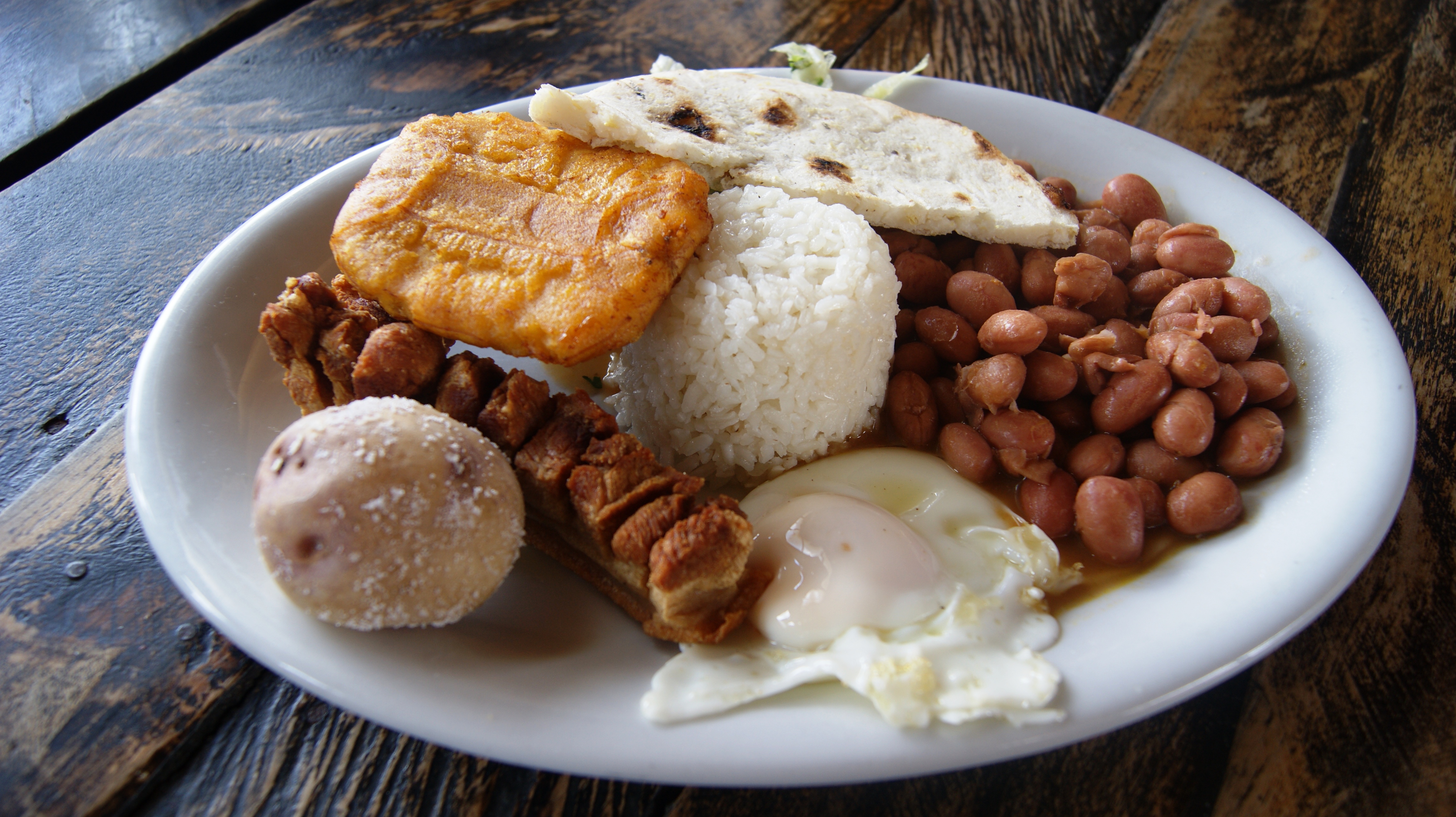 Bandeja paisa, Food, Colombian dishes, Colombian food, Antioquia