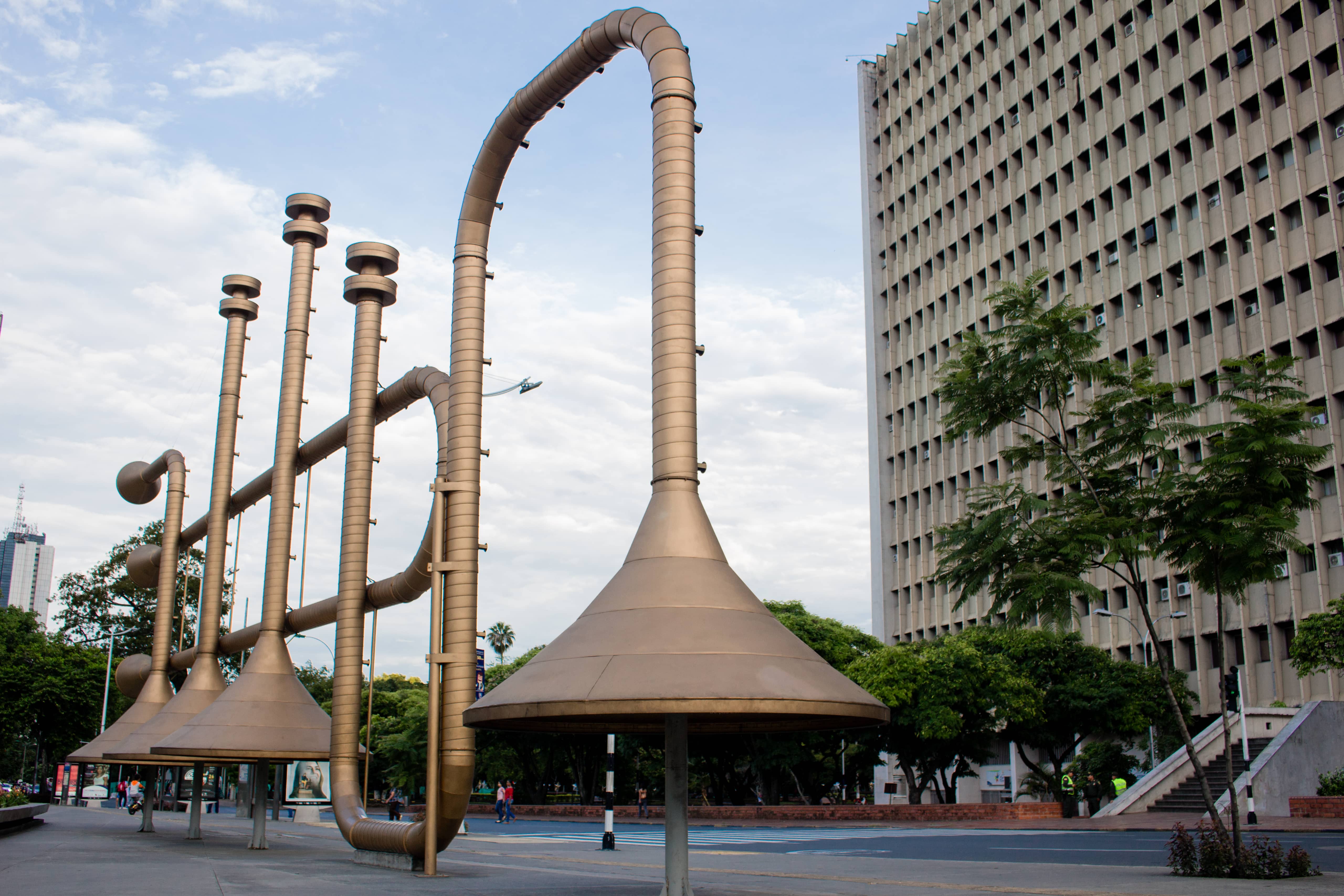 Jairo Varela Monument. By Shutterstock.