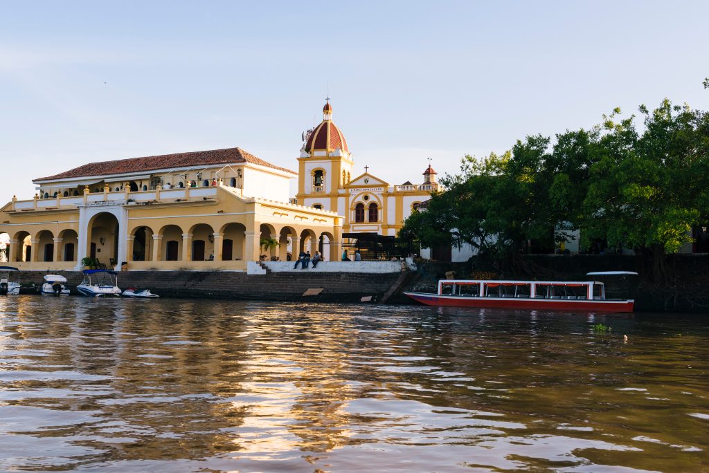 Mompox right next to the Magdalena River, on top of the best places to visit in Colombia | Colombia Country Brand