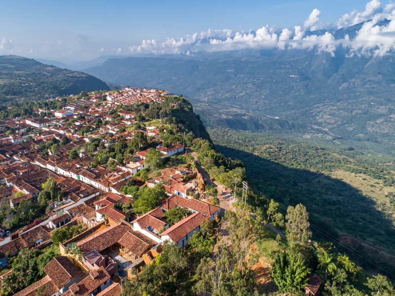 Panoramic view of Barichara’s historical town surrounded by a green valley