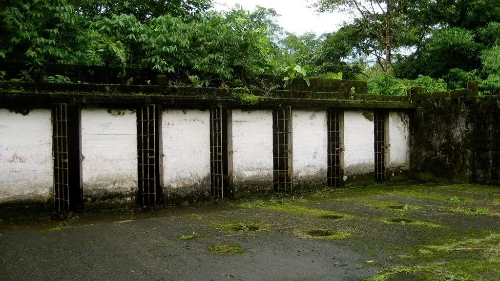One of the most haunted places in Colombia is the ancient Gorgona’s Jail