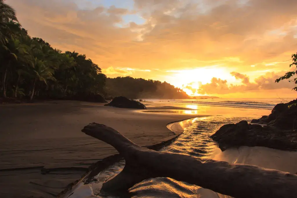 Sunset on the beaches of the Pacific