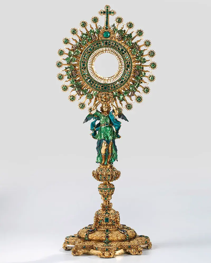 ‘The Lettuce’ craftsmanship at Colombia’s Central Bank