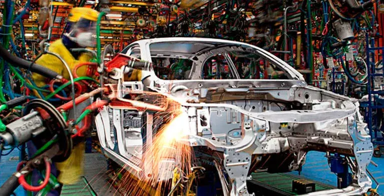 Producción de carrocerías en la industria automotriz colombiana