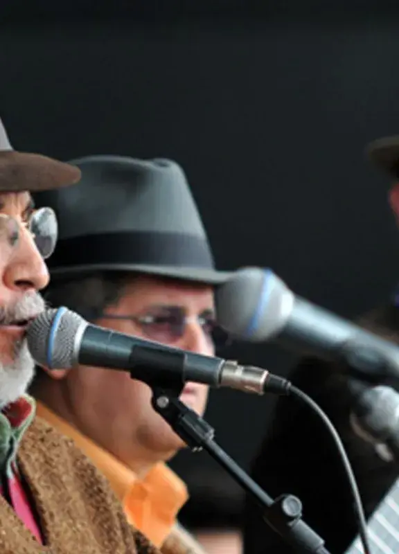 Jorge Veloza, pionero de la música carranguera Jorge Veloza, pionero de la música carranguera