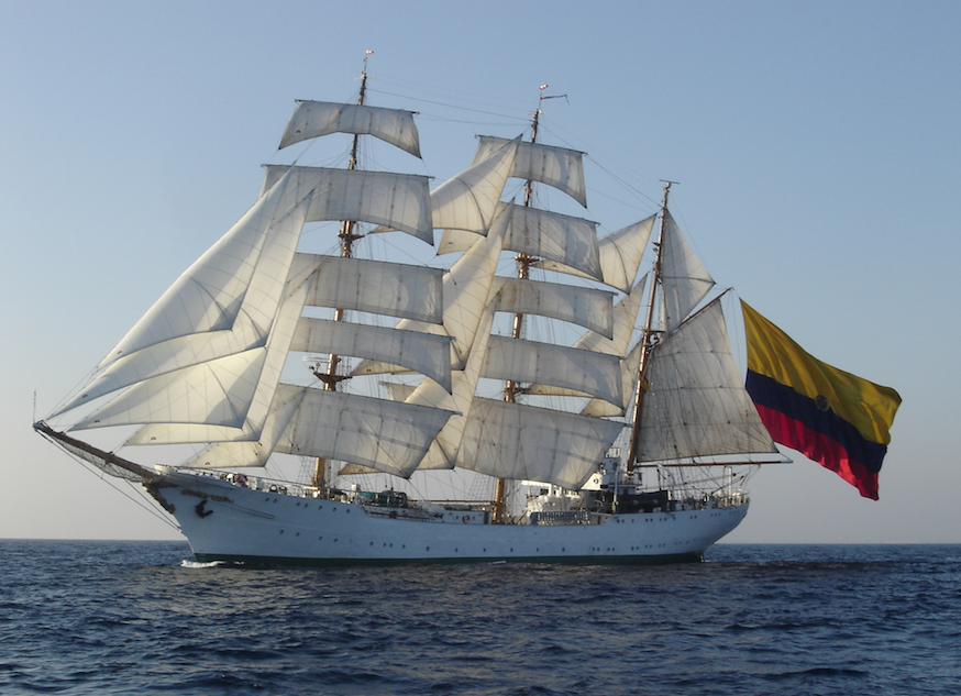 buque gloria en colombia