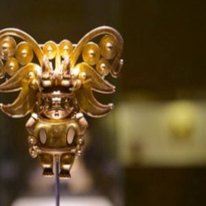 Artefactos de oro expuestos en el Museo del Oro de Bogotá.