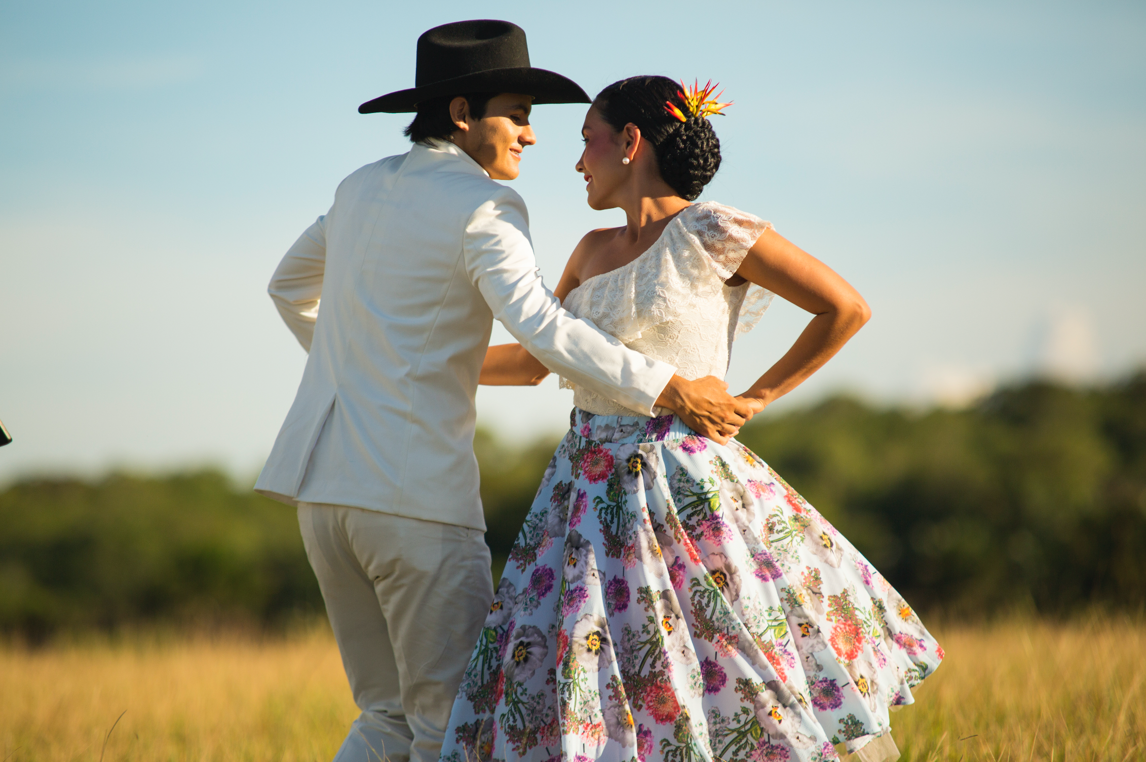 traje típico Llanero, baile típico Joropo, Colombia el pais mas acogedor del mundo