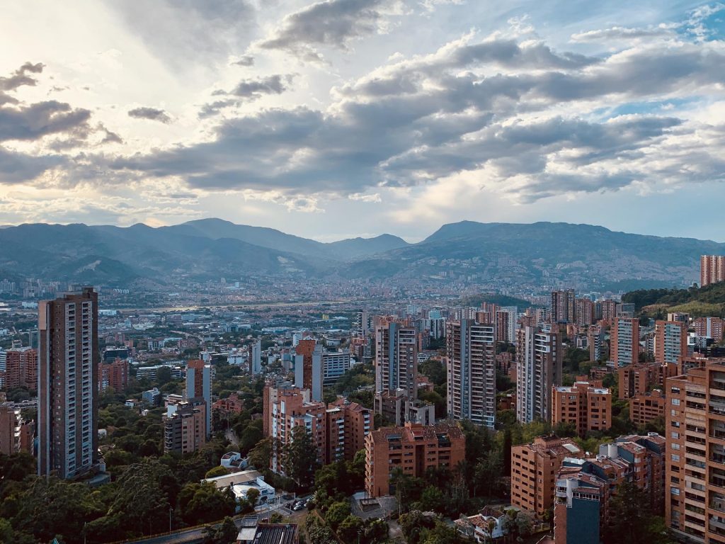 Medellín entra en el top 3 de los destinos turísticos más buscados para viajar después de la cuarentena | Marca País Colombia