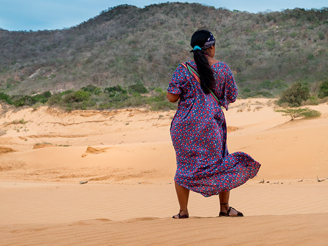 Mujer indígena colombiana de la Guajira.