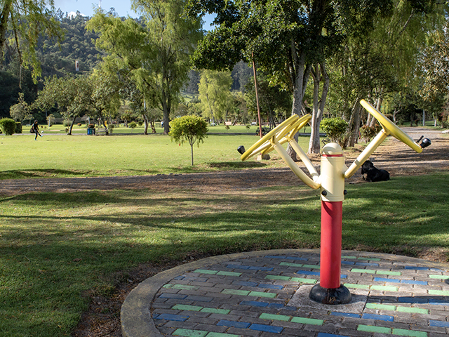 Gimnasio al aire libre en el Parque Juan Pablo II en Chiquinquirá, Boyacá.
